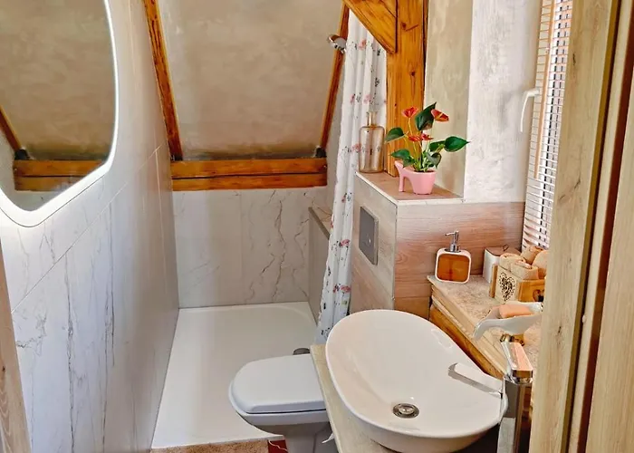 House Near The Castel Ksiaz 503-608-088 Holiday home Stare Bogaczowice